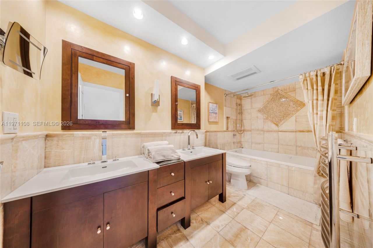 9801 Collins Ave, Unit 5S, Bal Harbour, FL 33154 Photo