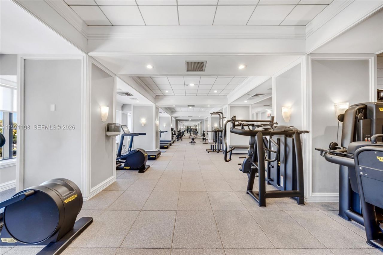 9801 Collins Ave, Unit 5S, Bal Harbour, FL 33154 Photo