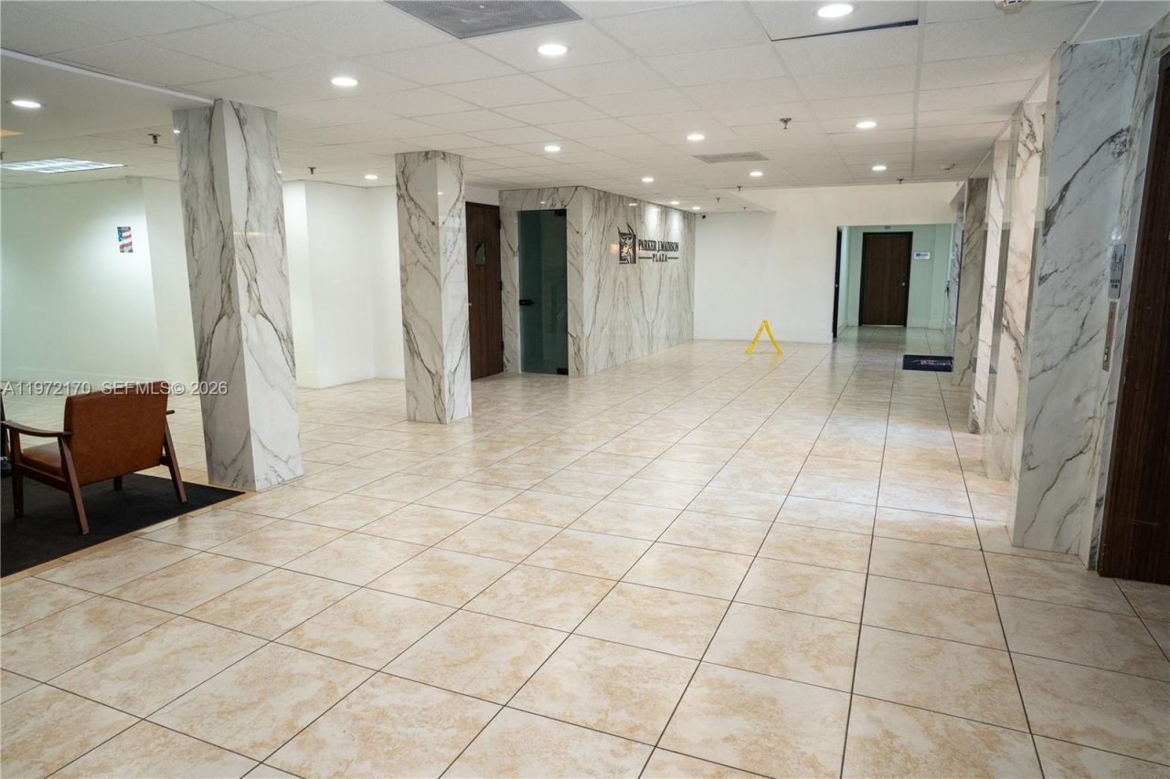 5969 NW 151st St, Miami Lakes, FL 33014 Photo