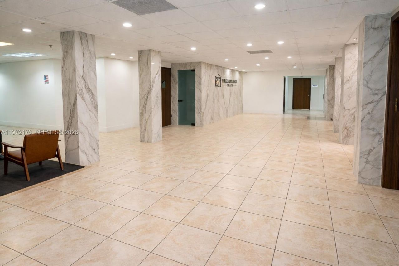 5969 NW 151st St, Miami Lakes, FL 33014 Photo