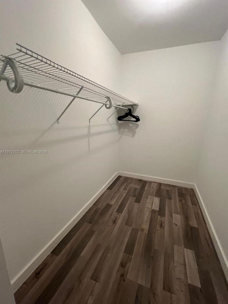 1560 NE 151st St, Unit 102, Miami, FL 33162 Photo