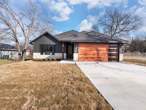 119 Smith Street, Hillsboro, TX 76645