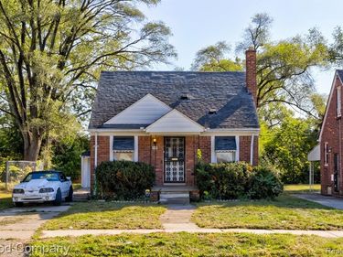 18494 Ashton Avenue, Detroit, MI 48219