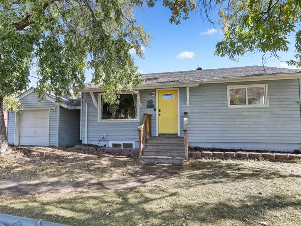 2516 N Rebecca St, Spokane, WA 99217