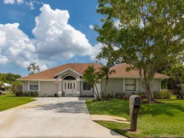 955 SW Sand Oak Drive, Palm City, FL 34990