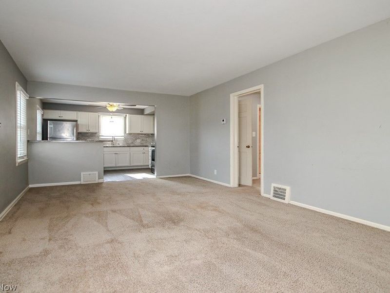 29613 Sylvan Drive, Willowick, OH 44095 Photo 25