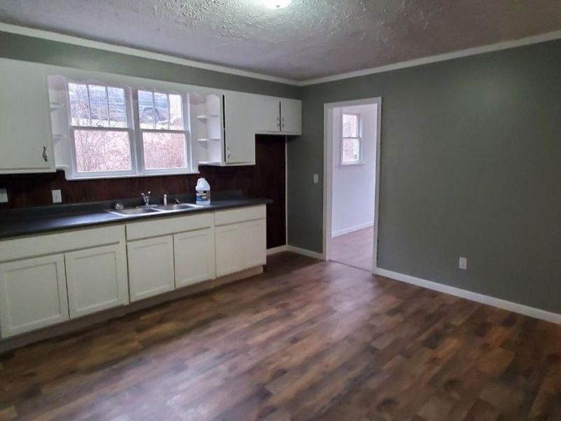 8756 St Rt 140, Bloom Twp, OH 45694 Photo 6