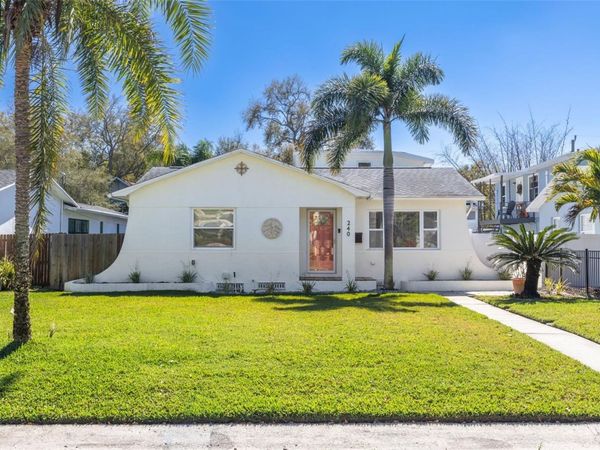 240 24TH AVENUE N, ST PETERSBURG, FL 33704