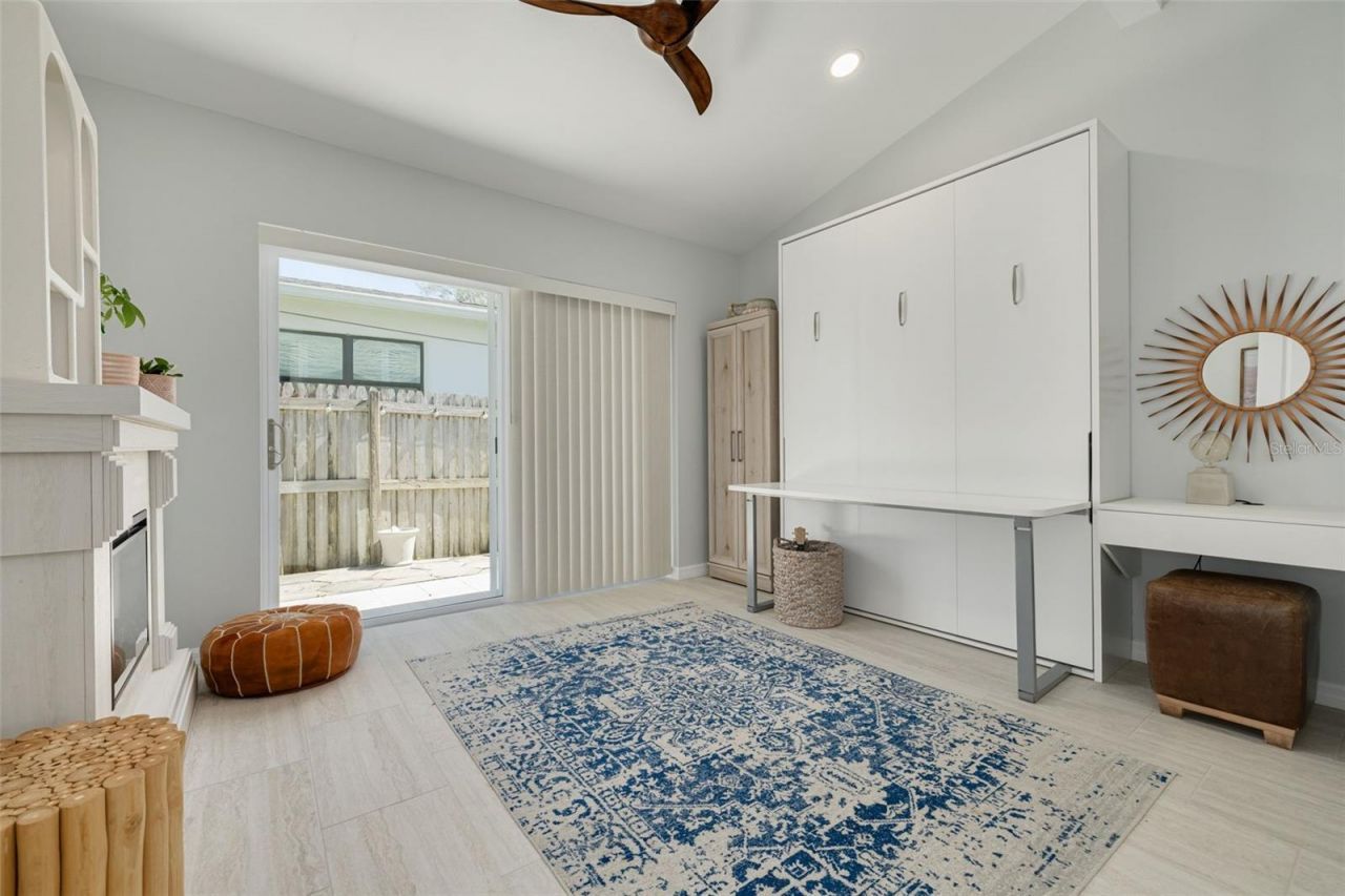 240 24th Avenue N, Saint Petersburg, FL 33704 Photo