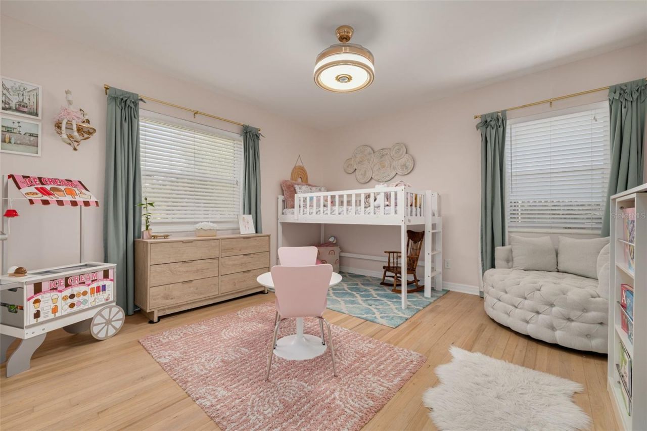 240 24th Avenue N, Saint Petersburg, FL 33704 Photo