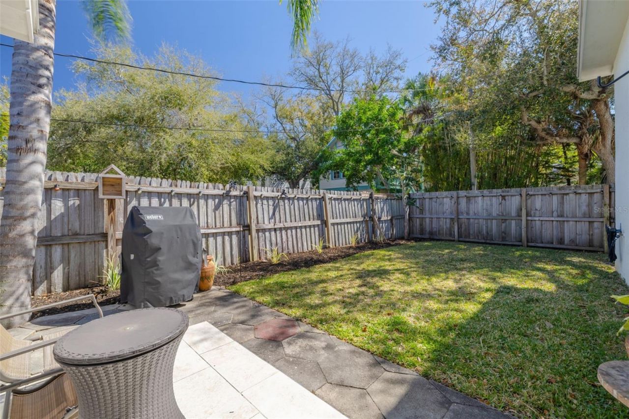 240 24th Avenue N, Saint Petersburg, FL 33704 Photo