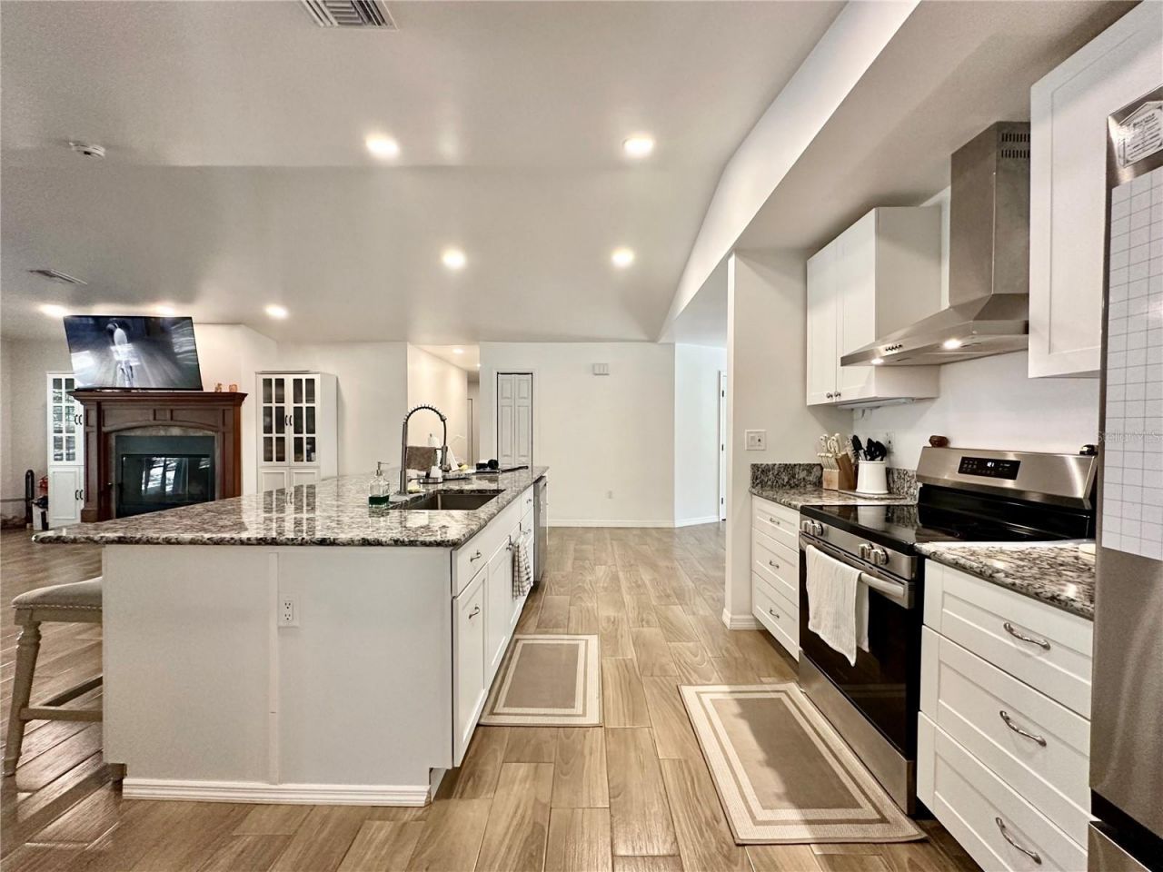 12031 SE 66th Place , Morriston, FL 32668 Photo