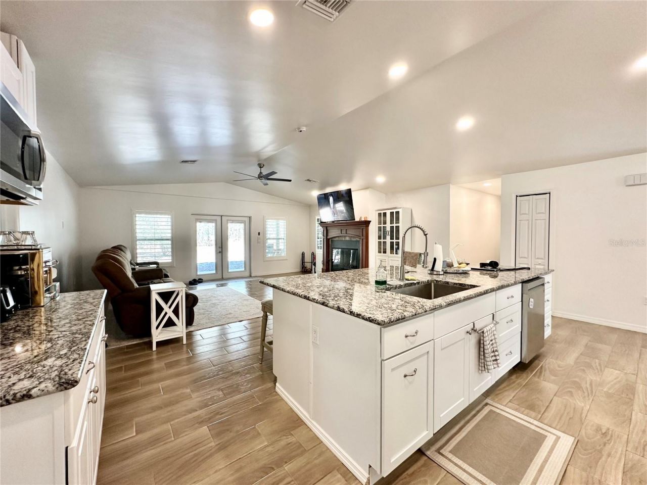 12031 SE 66th Place , Morriston, FL 32668 Photo