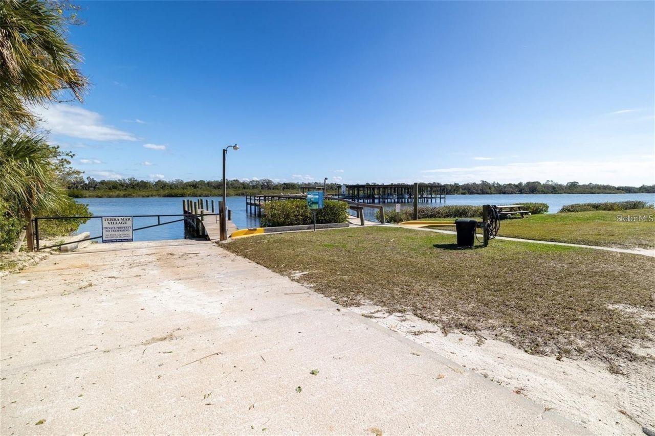 4339 Mackeral Circle , Edgewater, FL 32141 Photo
