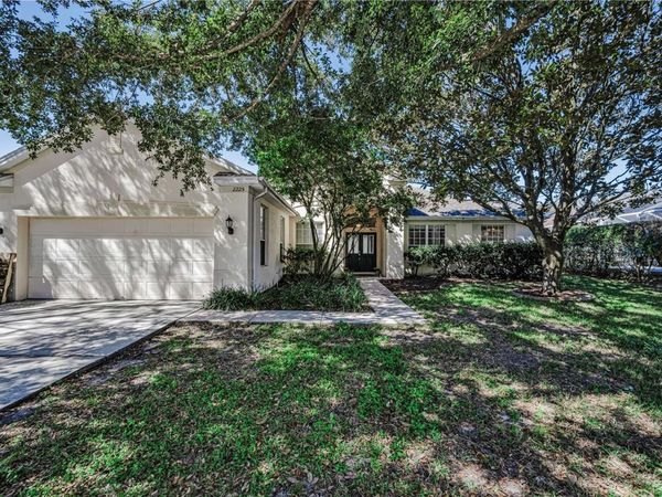 2225 LONGMORE CIRCLE , VALRICO, FL 33596