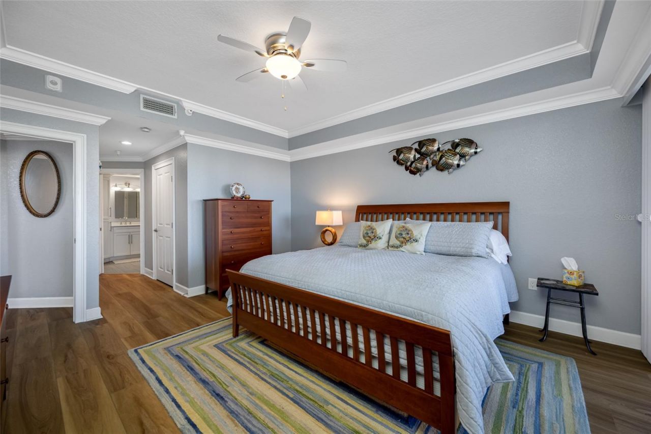 4750 Dolphin Cay Lane S, Unit 509, Saint Petersburg, FL 33711 Photo