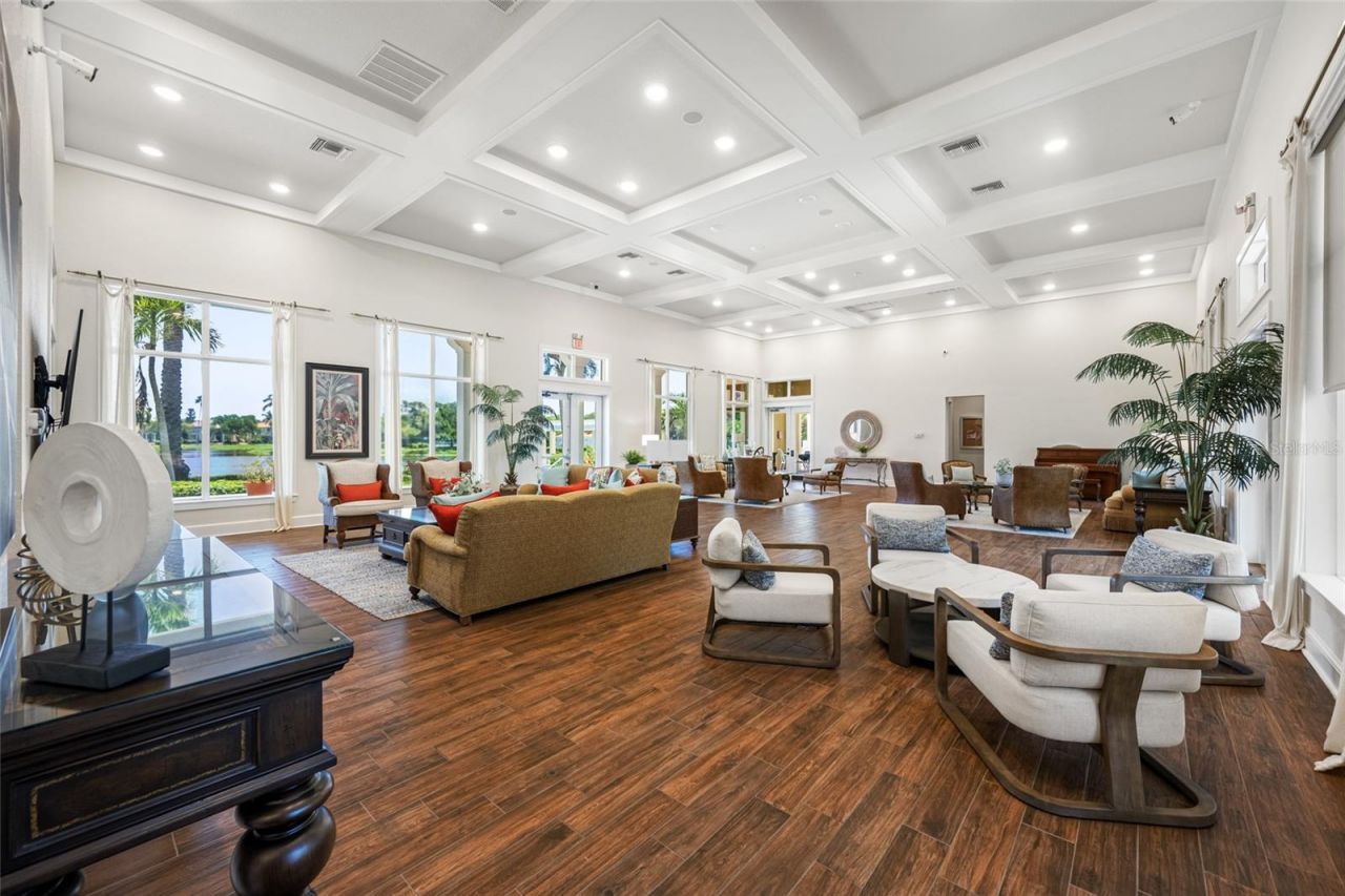 4750 Dolphin Cay Lane S, Unit 509, Saint Petersburg, FL 33711 Photo