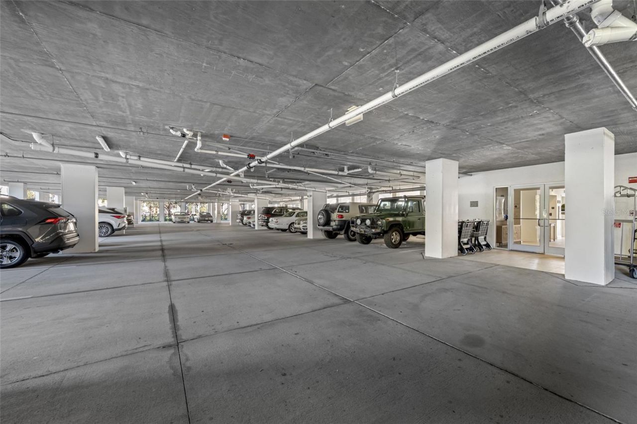 4750 Dolphin Cay Lane S, Unit 509, Saint Petersburg, FL 33711 Photo