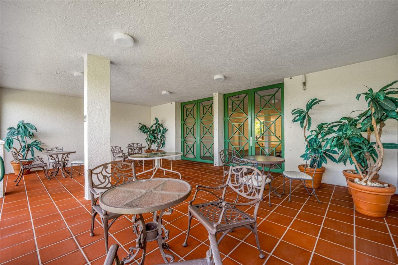 4750 Dolphin Cay Lane S, Unit 509, Saint Petersburg, FL 33711 Photo
