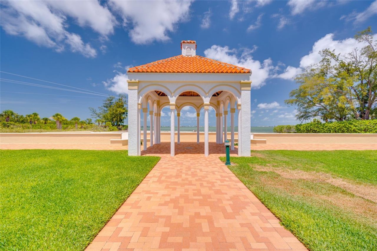 4750 Dolphin Cay Lane S, Unit 509, Saint Petersburg, FL 33711 Photo