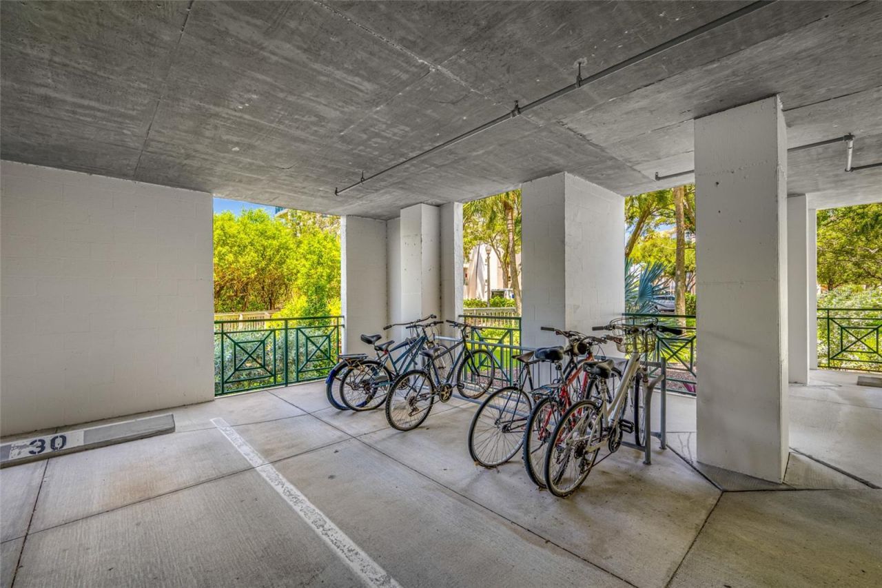 4750 Dolphin Cay Lane S, Unit 509, Saint Petersburg, FL 33711 Photo