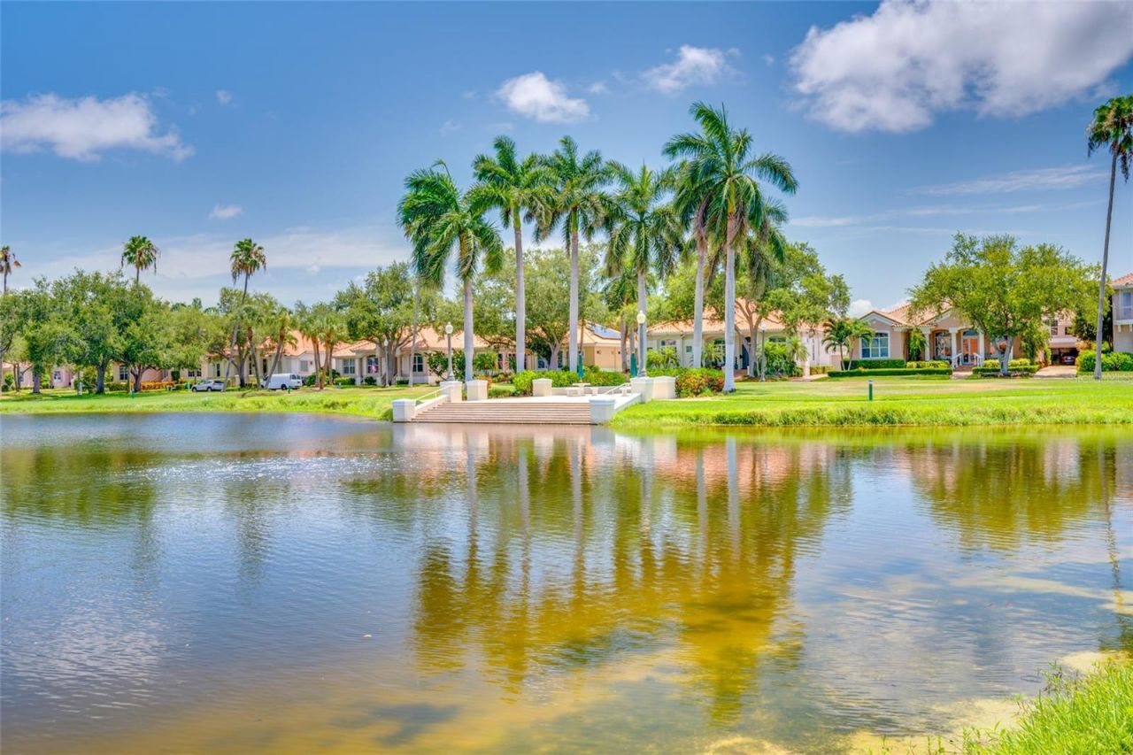 4750 Dolphin Cay Lane S, Unit 509, Saint Petersburg, FL 33711 Photo
