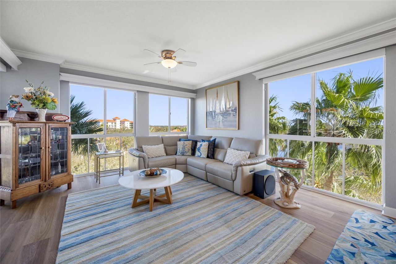 4750 Dolphin Cay Lane S, Unit 509, Saint Petersburg, FL 33711 Photo