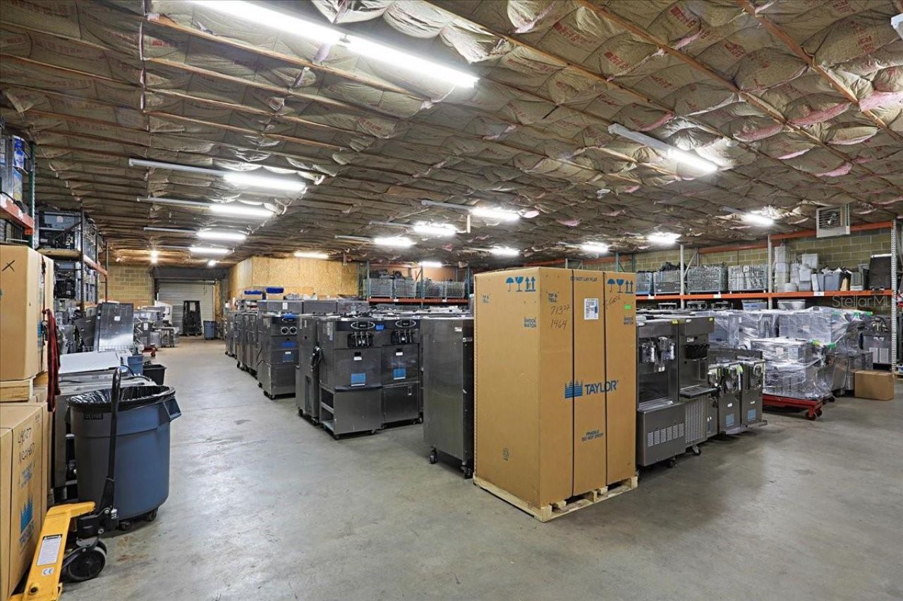 2300 NW 71st Place, Gainesville, FL 32653 Photo