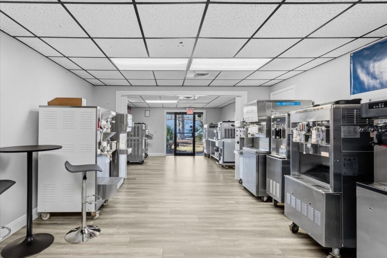 2300 NW 71st Place, Gainesville, FL 32653 Photo