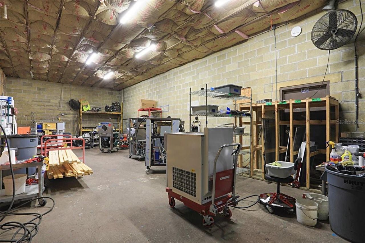 2300 NW 71st Place, Gainesville, FL 32653 Photo