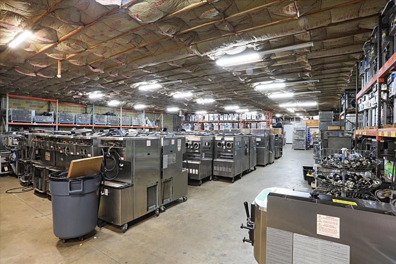 2300 NW 71st Place, Gainesville, FL 32653 Photo