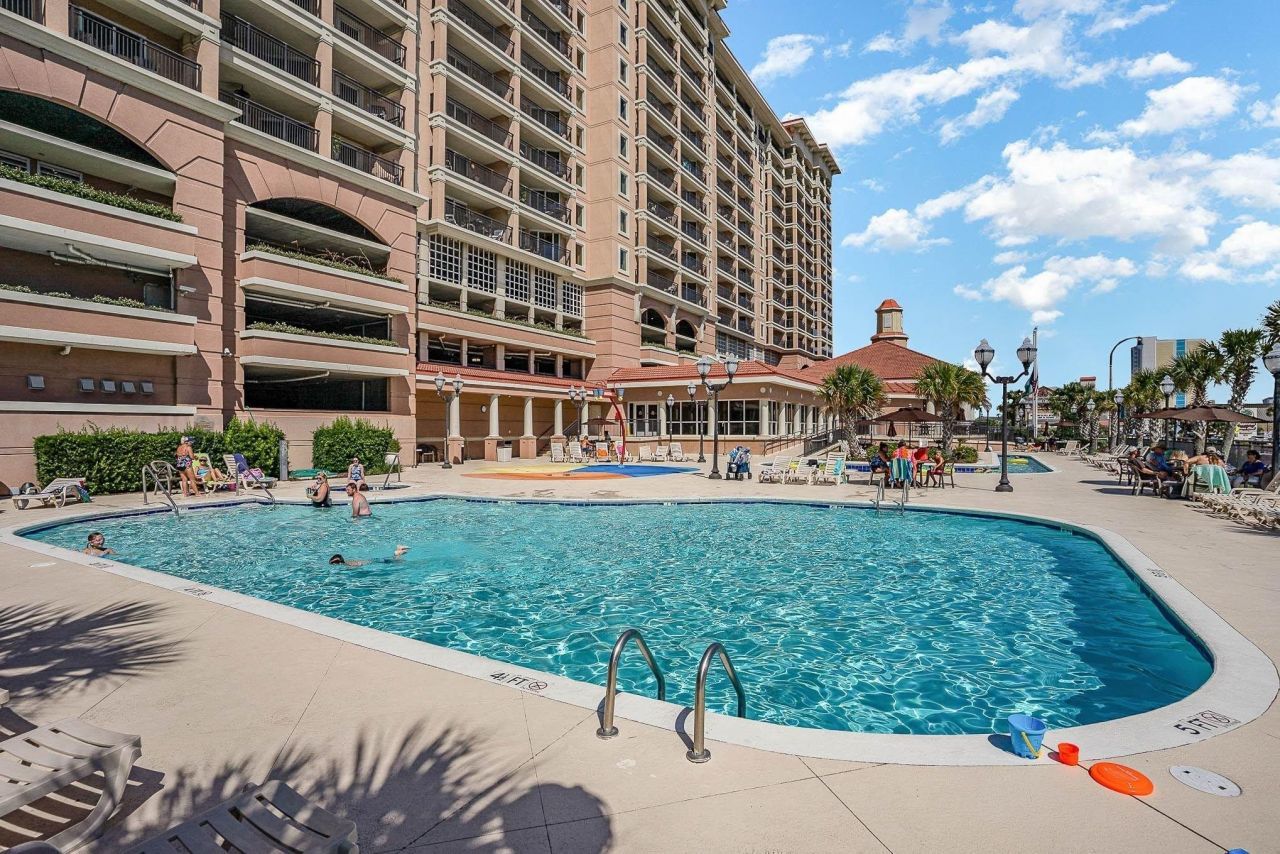 1819 N Ocean Blvd. Photo 37