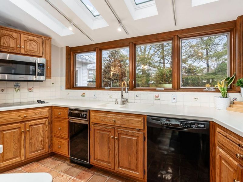 2200 Nayland Road, Columbus, OH 43220 Photo 17