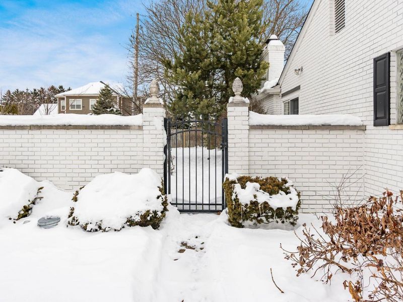 2200 Nayland Road, Columbus, OH 43220 Photo 46