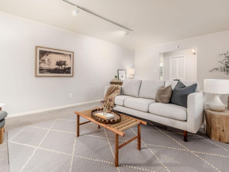 2200 Nayland Road, Columbus, OH 43220 Photo 7