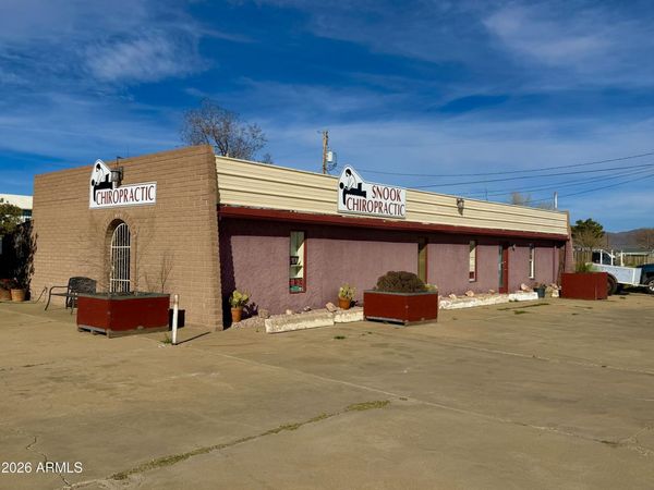 600 W Rex Allen Drive, Willcox, AZ 85643