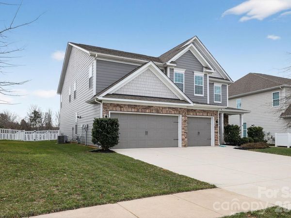 107 Atwater Landing Drive, Mooresville, NC 28117