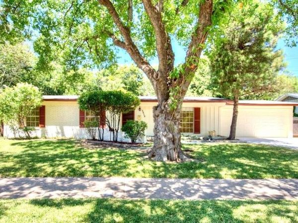 5910 Marilyn DR, Austin, TX 78757