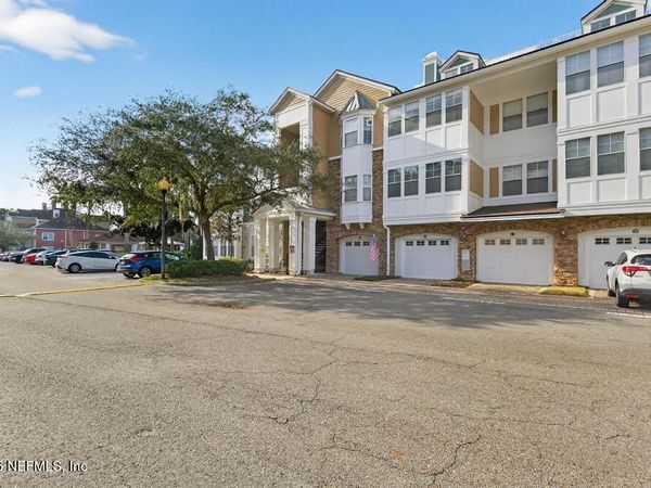 8550 TOUCHTON Road, Unit 2221, Jacksonville, FL 32216