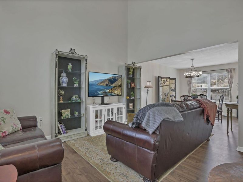 8277 Deering Oaks Drive , Unit 8277, Blacklick, OH 43004 Photo 4