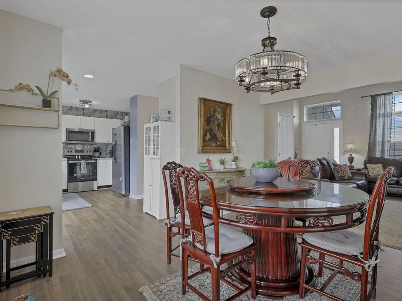 8277 Deering Oaks Drive , Unit 8277, Blacklick, OH 43004 Photo 8