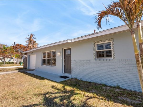 250 Harbour Drive E, Indian Harbour Beach, FL 32937