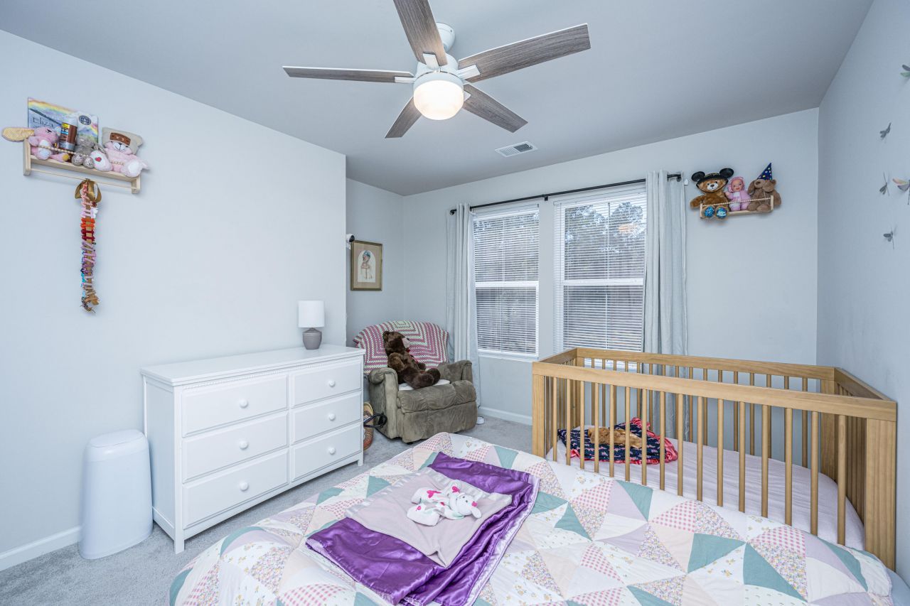 8016 Reagan Way Photo 20