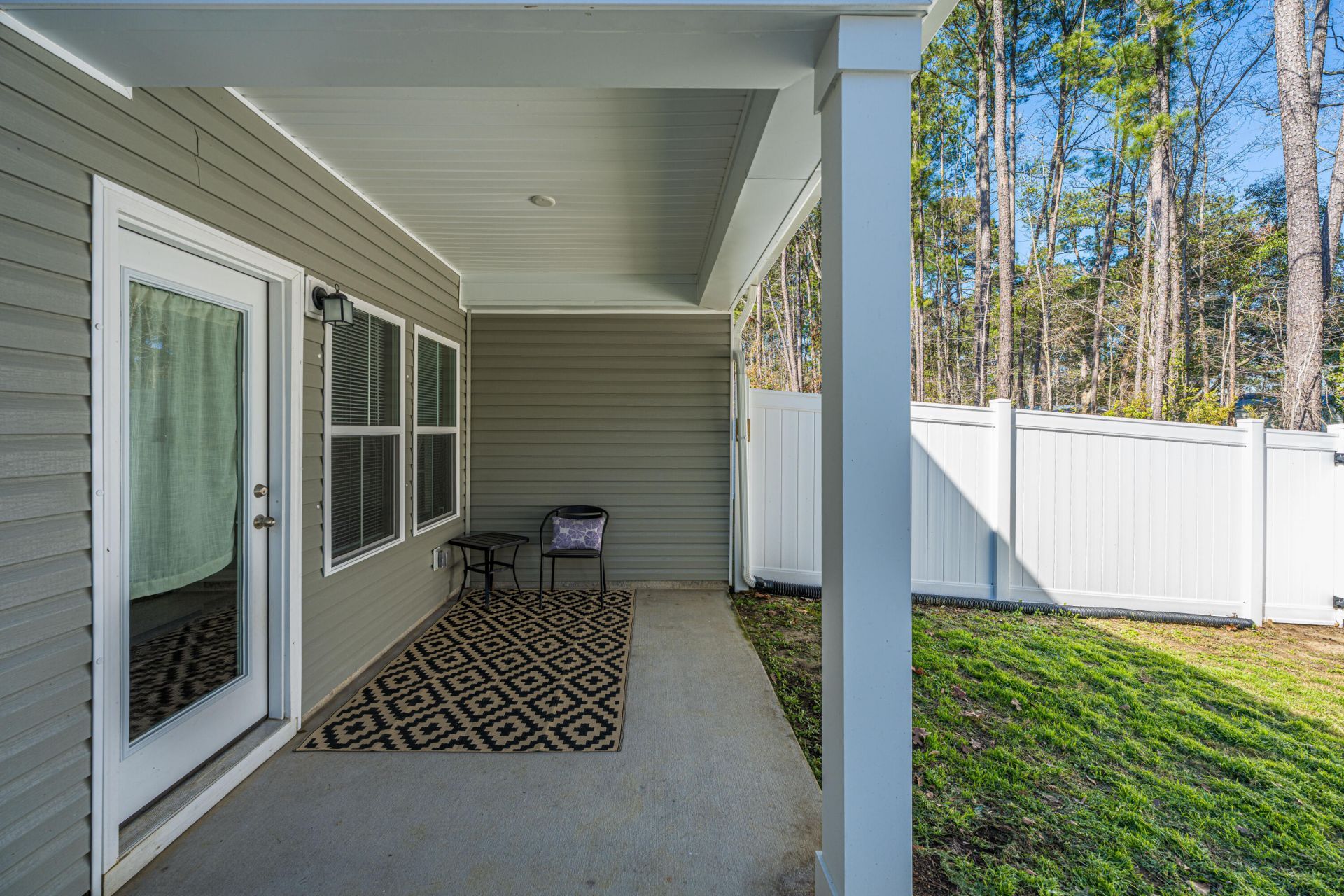 8016 Reagan Way Photo 30