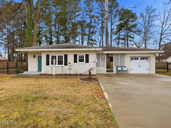 202 E North Street, Fremont, NC 27830