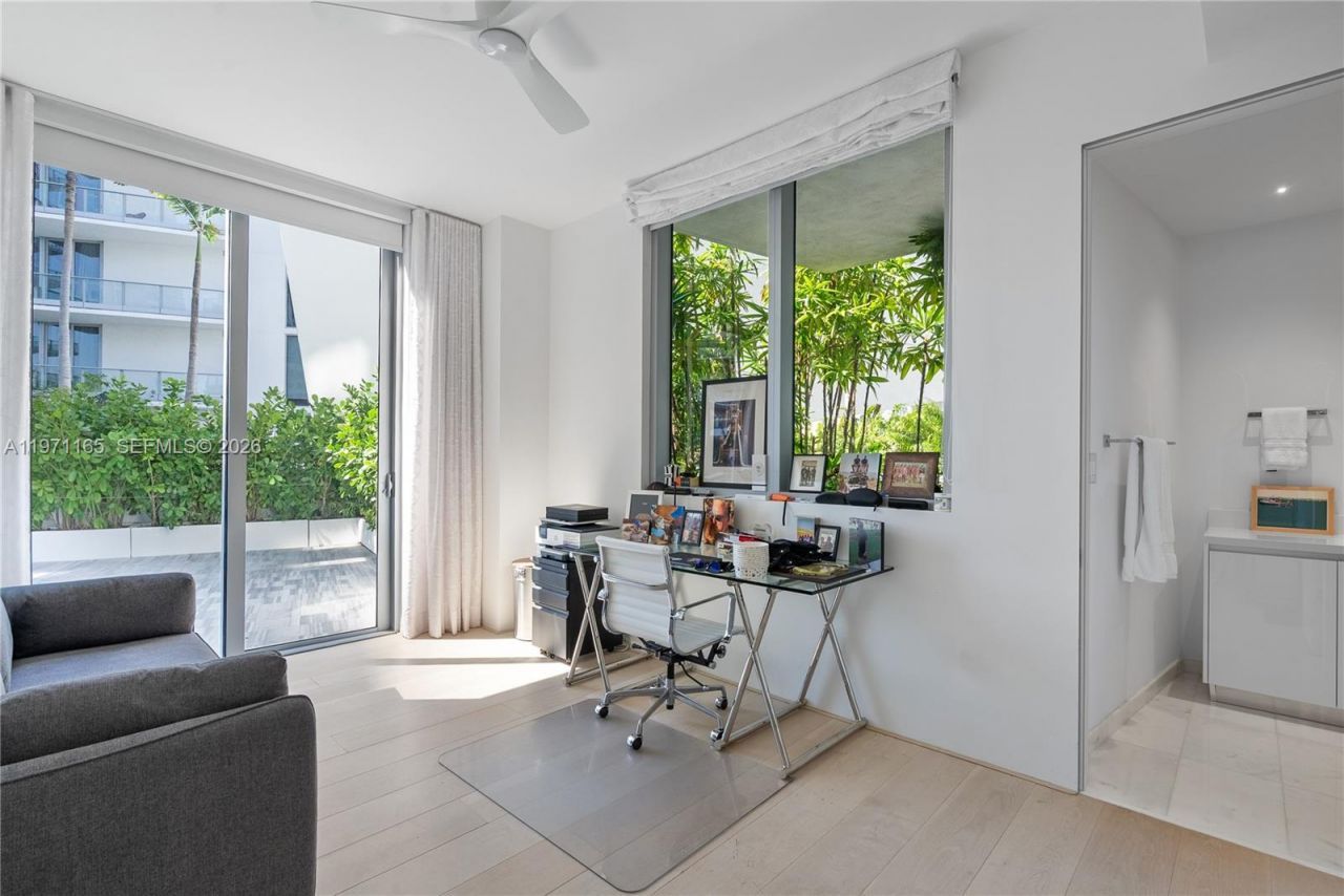 801 S Pointe Dr , Unit 204, Miami Beach, FL 33139 Photo