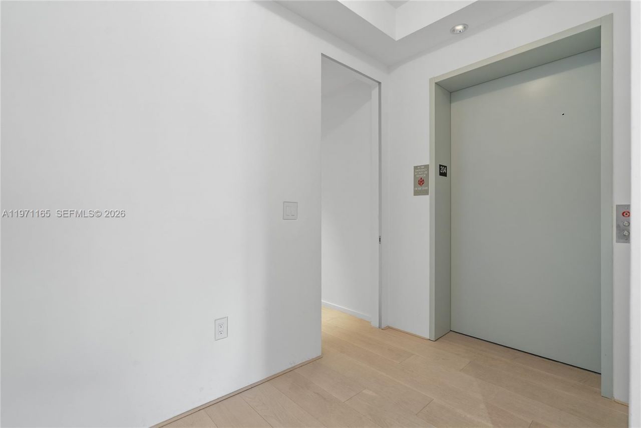 801 S Pointe Dr , Unit 204, Miami Beach, FL 33139 Photo