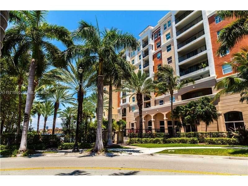 17150 N Bay Rd, Unit 2911, Sunny Isles Beach, FL 33160 Photo