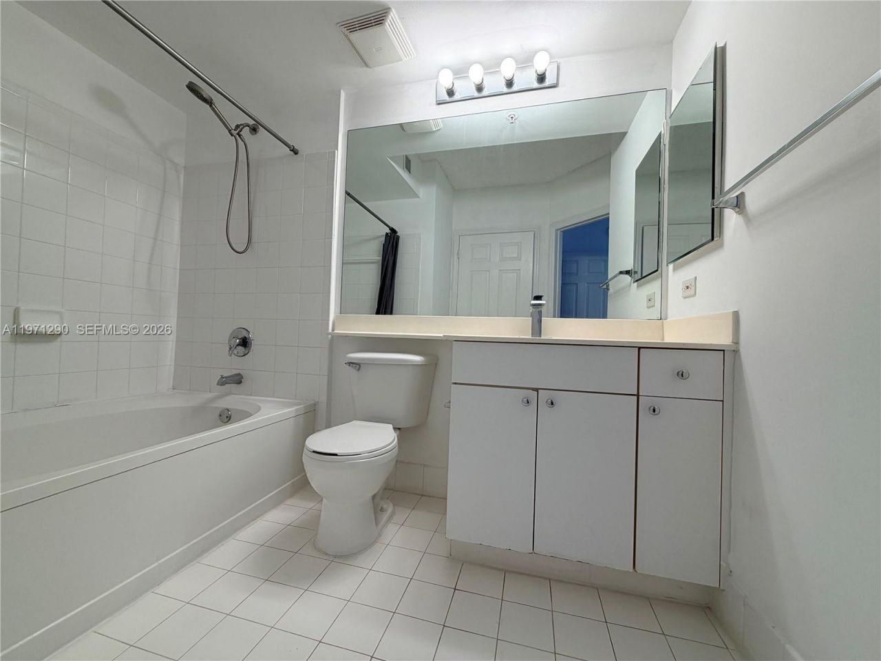 17150 N Bay Rd, Unit 2911, Sunny Isles Beach, FL 33160 Photo