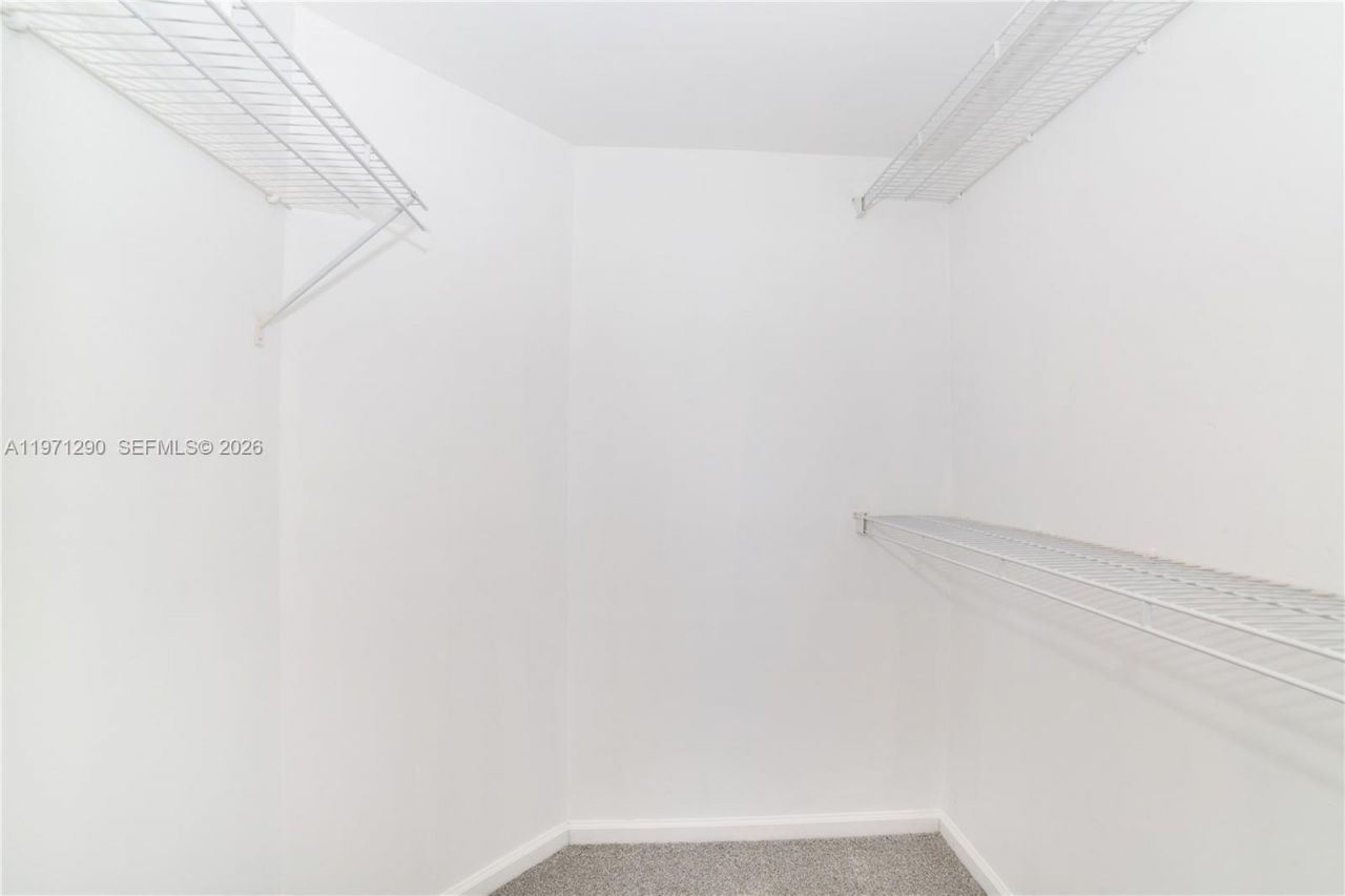 17150 N Bay Rd, Unit 2911, Sunny Isles Beach, FL 33160 Photo